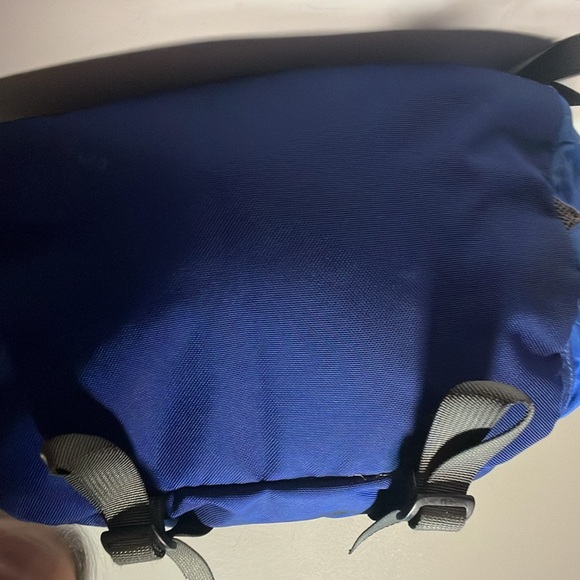 Patagonia Refugio 28L Pack Backpack Blue
Padded Hiking Outdoors Laptop - Picture 4 of 16